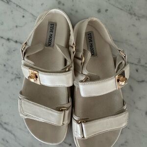 Steve Madden Cream Sandals
